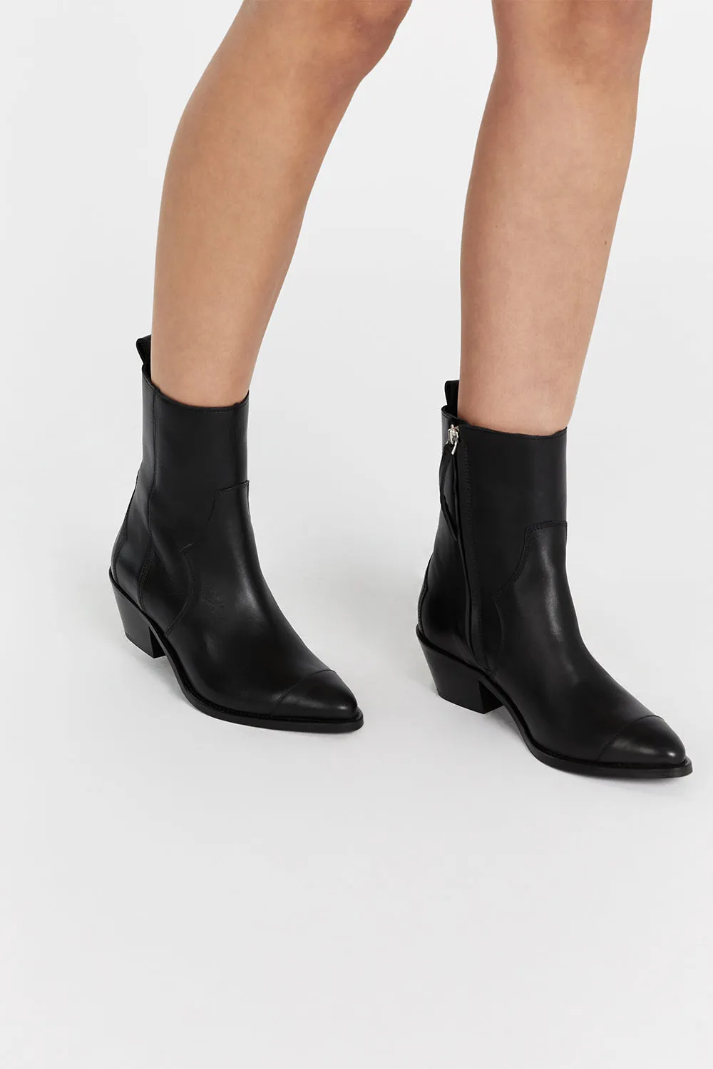 Dissh ALOHAS AUSTIN BLACK LEATHER BOOT