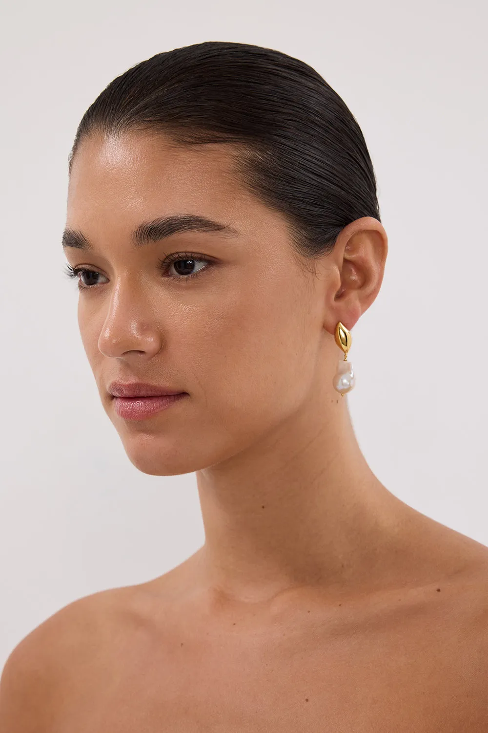 Dissh AMBER SCEATS ISOLA EARRING GOLD
