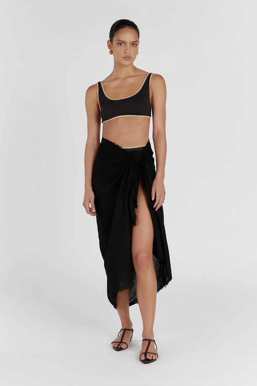 Dissh BAILEY BLACK CONTRAST SCOOP TOP