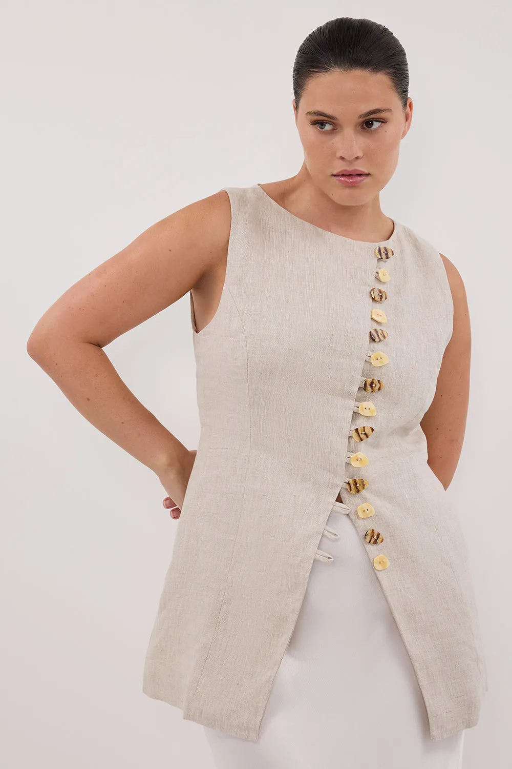 Dissh BAYLEE NATURAL SLEEVELESS LINEN TOP