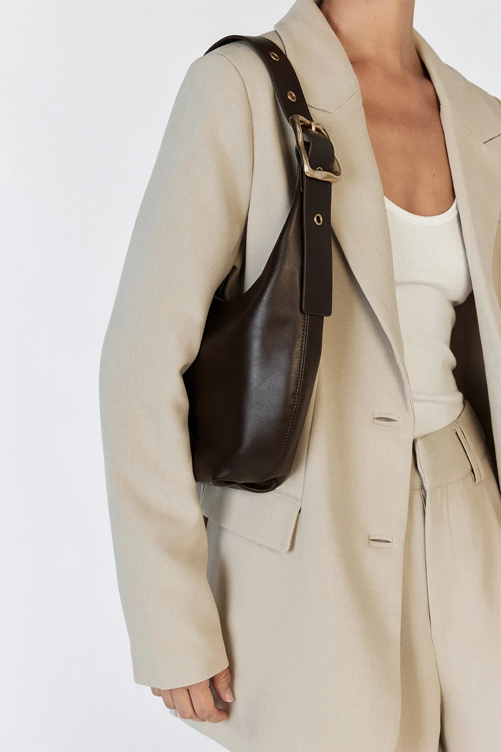 Dissh BRIE LEON CRIOSSANT BAG CHOCOLATE