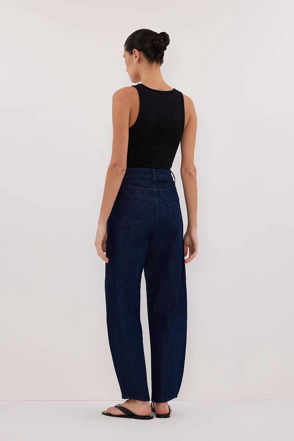 Dissh CALEB INDIGO BARREL LEG JEAN
