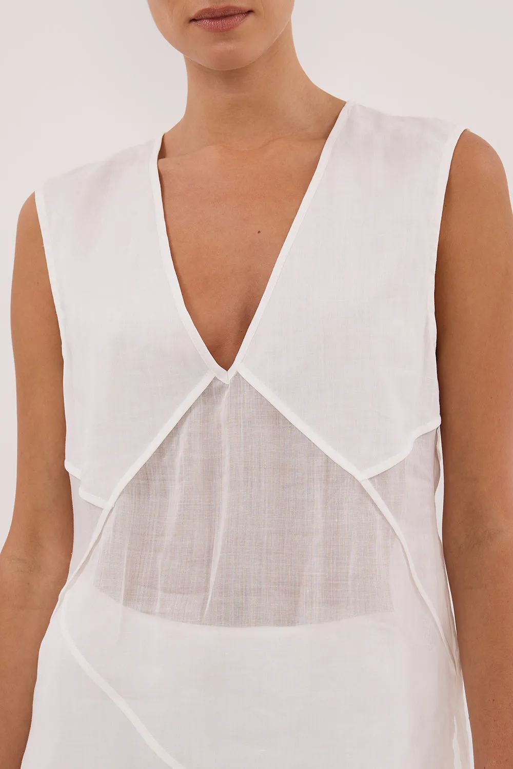 Dissh CARMEL WHITE RAMIE V NECK TOP