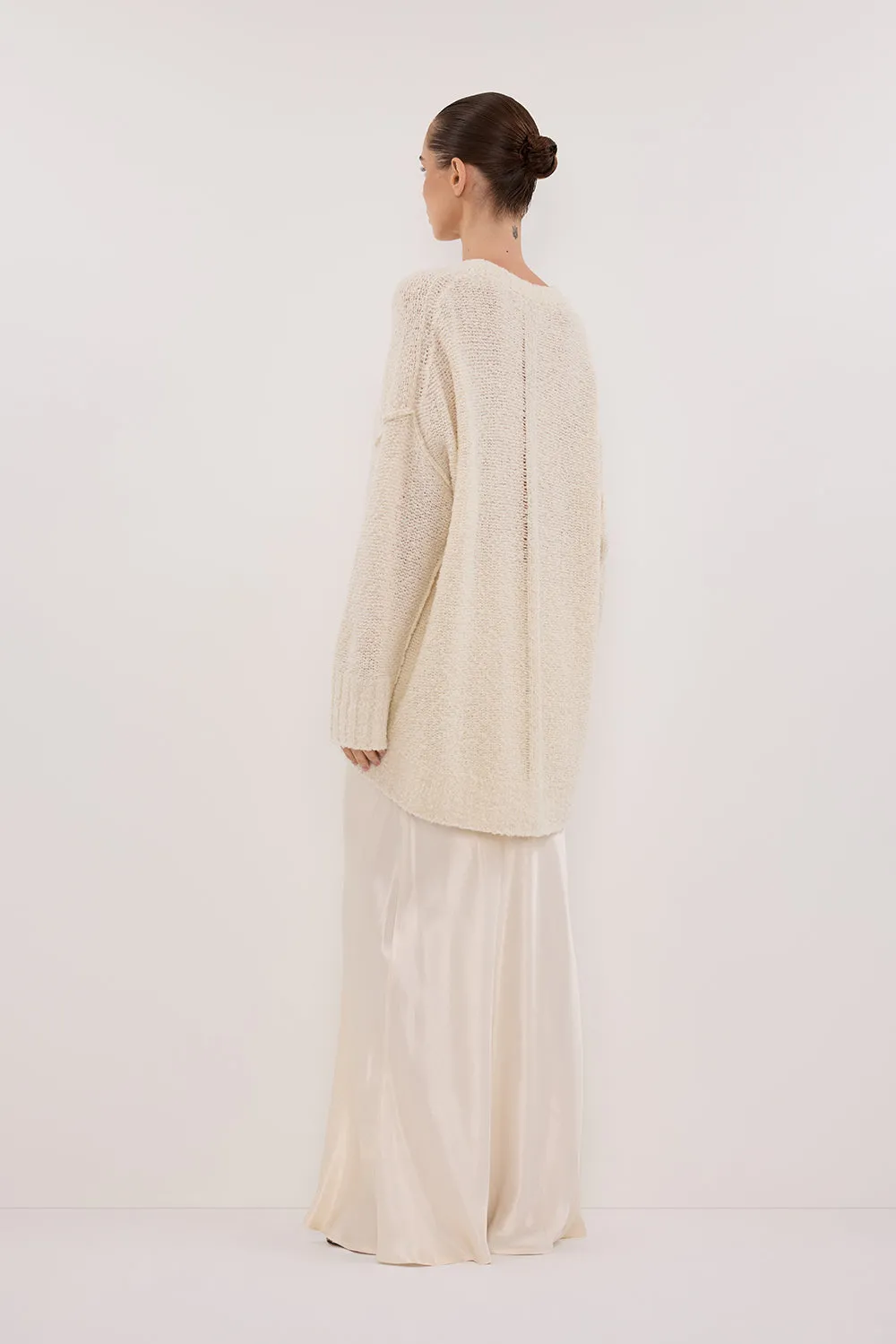 Dissh CICI CREAM LONGLINE JUMPER