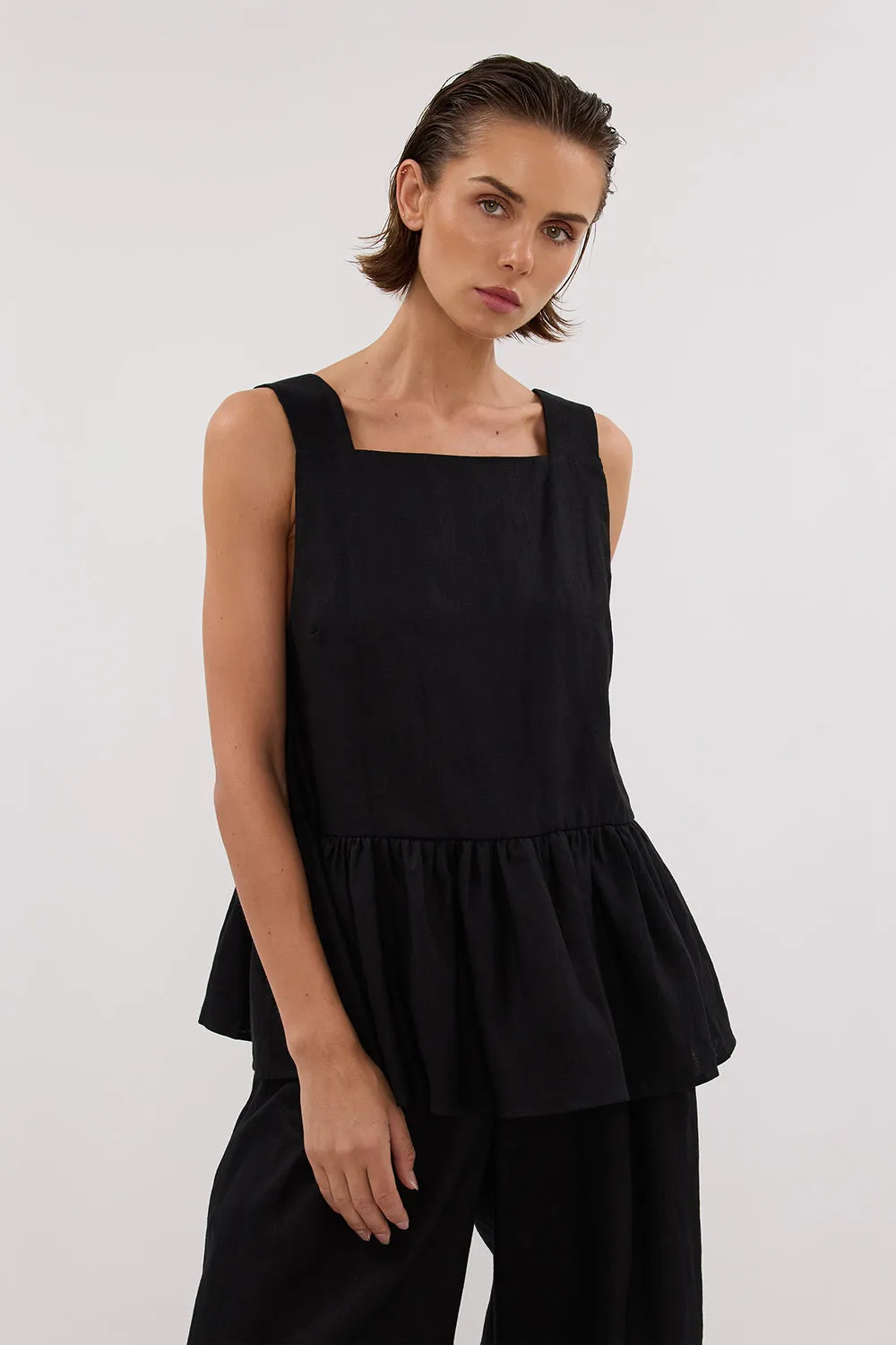 Dissh DAISY BLACK LINEN PEPLUM TOP