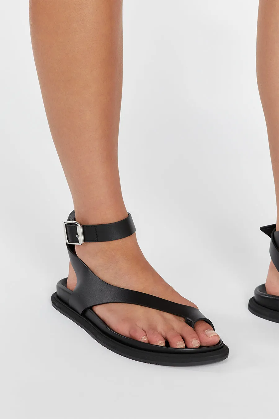Dissh DOF STUDIOS ADELE NERO SANDAL
