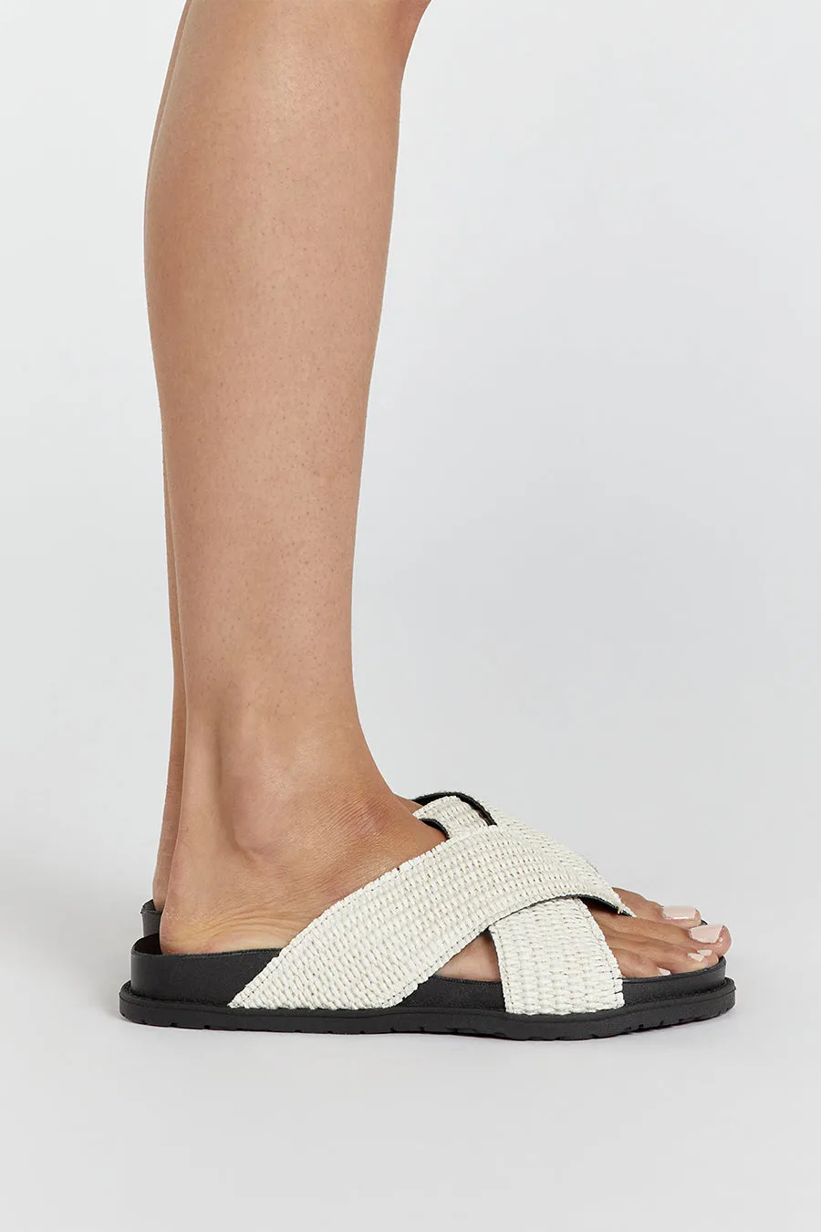 Dissh DOF STUDIOS ISLA SANDAL LATTE
