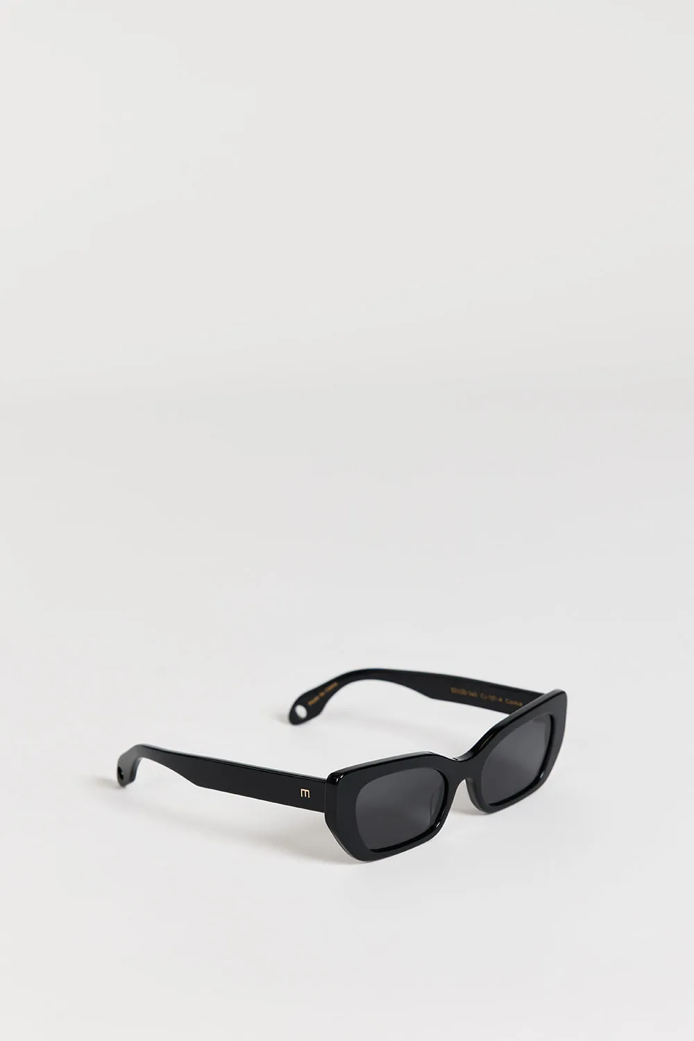 Dissh ELISA JOHNSON COOKIE IN GLOSS BLACK SUNGLASSES