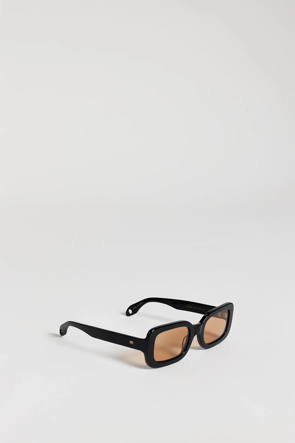 Dissh ELISA JOHNSON LEXI GLOSS BLACK LIGHT BROWN LENS SUNGLASSES