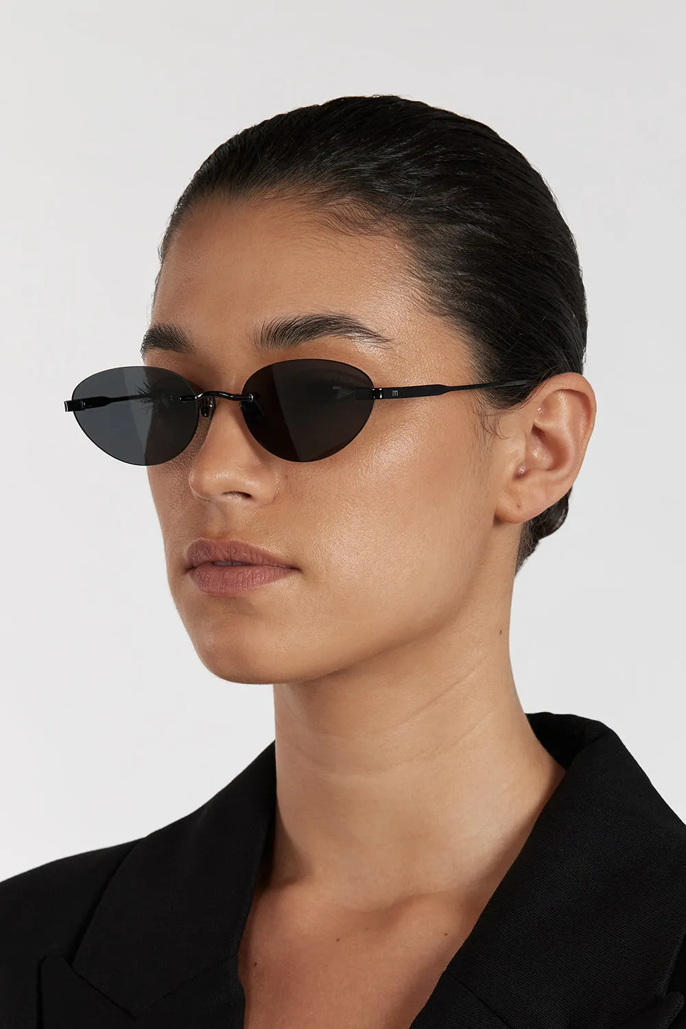 Dissh ELISA JOHNSON TRINITY GLOSS BLACK SUNGLASSES