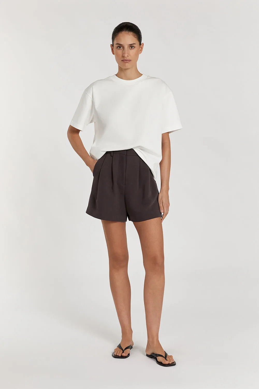 Dissh ELLE DARK CHOCOLATE TAILORED SHORT