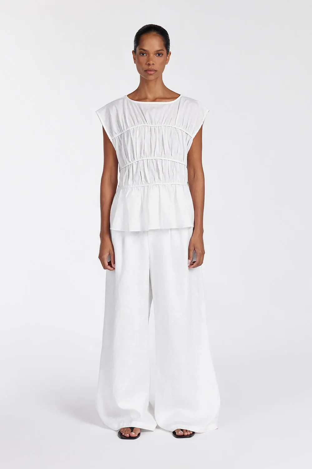 Dissh FLYNN WHITE LINEN BLEND TIERED TOP