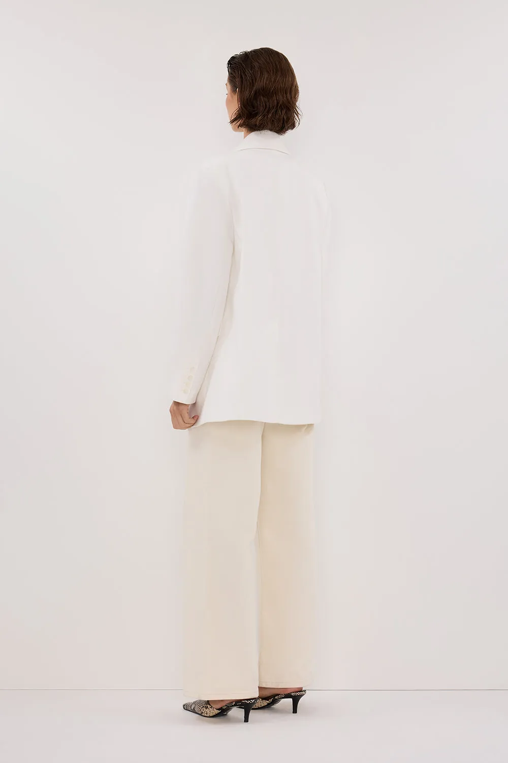 Dissh HARLEY WHITE OVERSIZED BOYFRIEND BLAZER