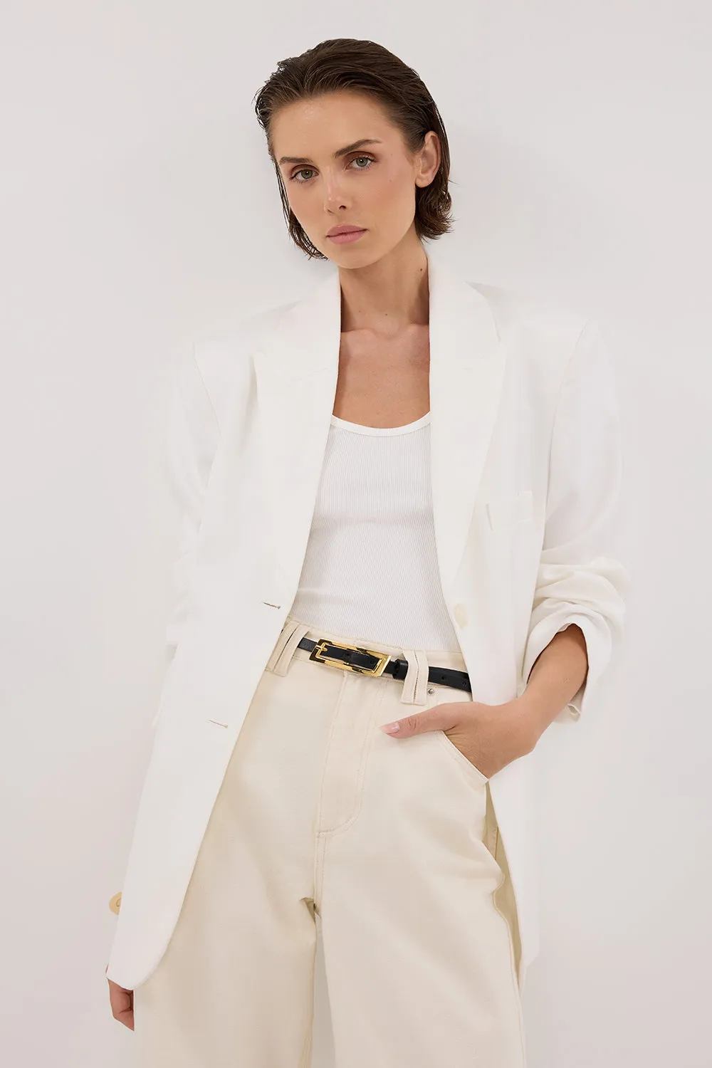 Dissh HARLEY WHITE OVERSIZED BOYFRIEND BLAZER