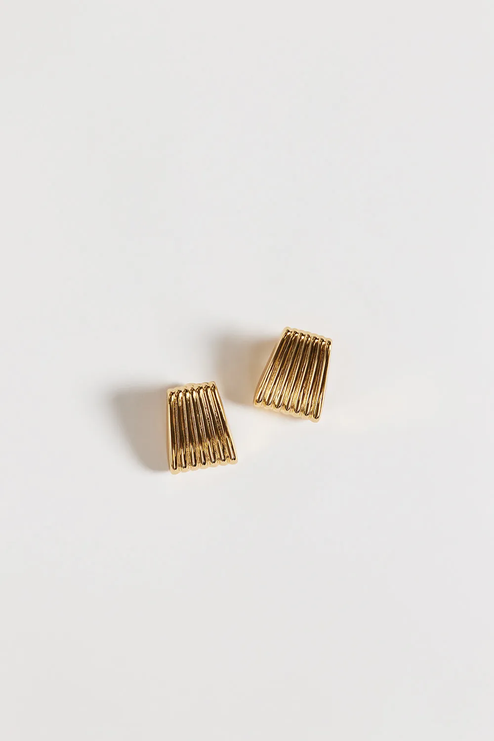 Dissh HEAVEN MAYHEM RIBBED GOLD EARRING