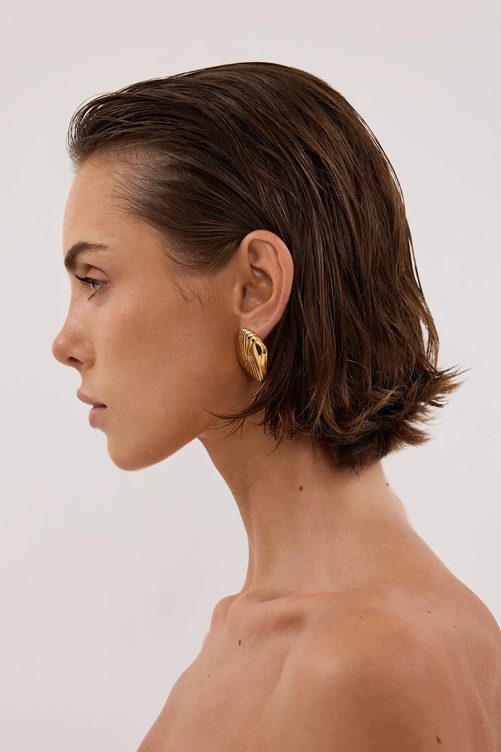 Dissh HEAVEN MAYHEM TABI EARRING GOLD