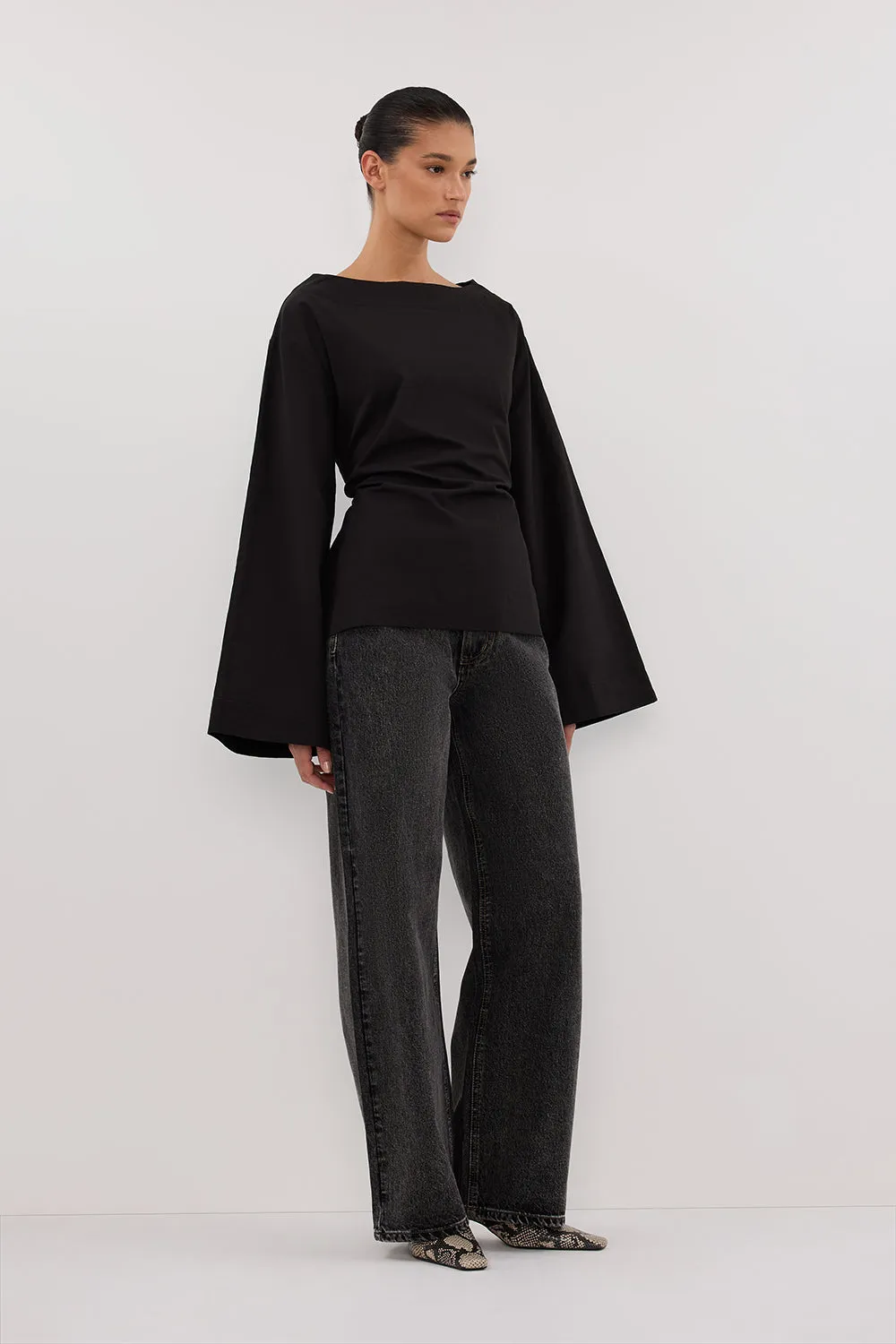 Dissh IVY BLACK LONG SLEEVE TOP