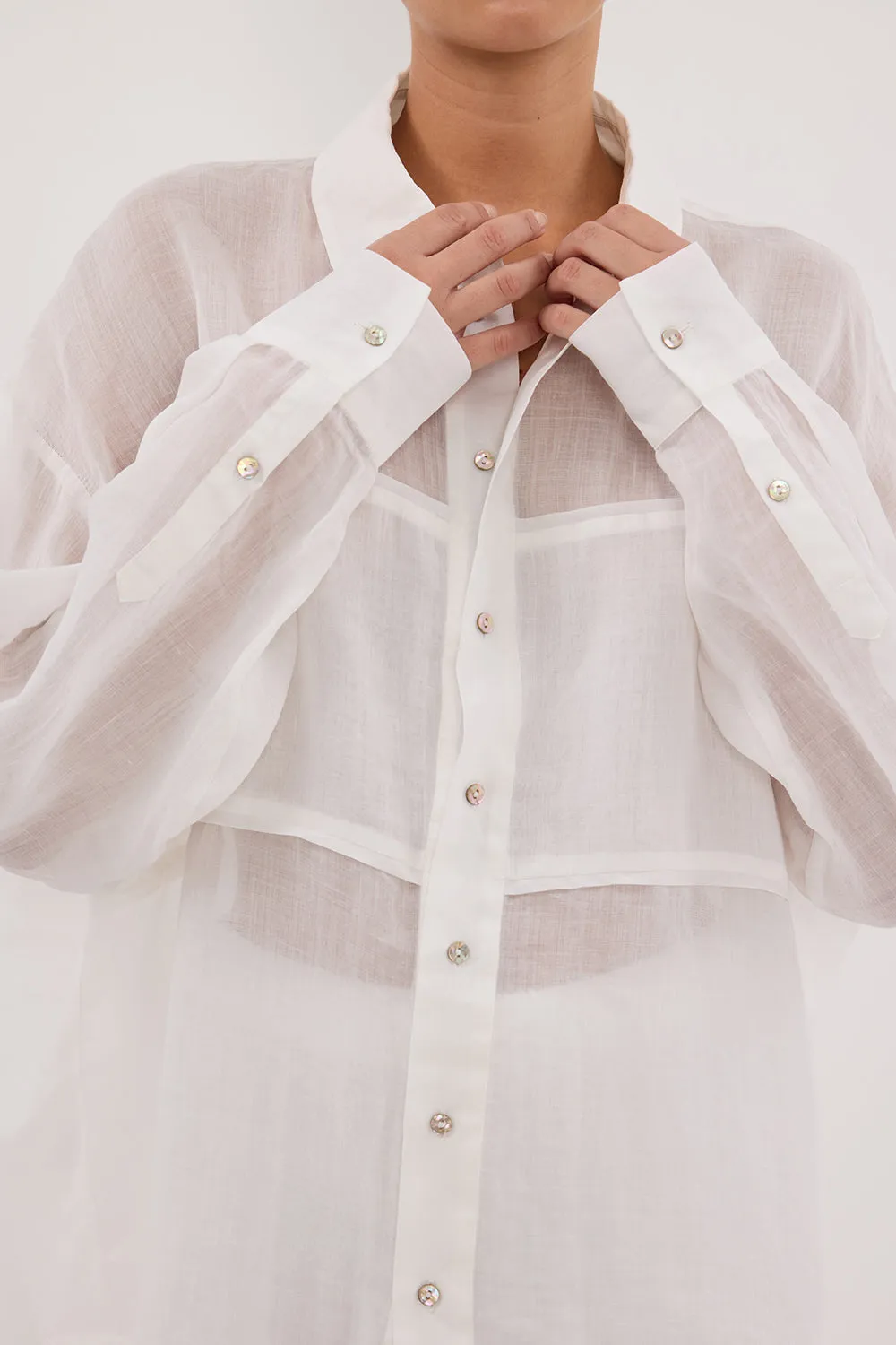 Dissh KAI WHITE OVERSIZED RAMIE SLEEVED SHIRT
