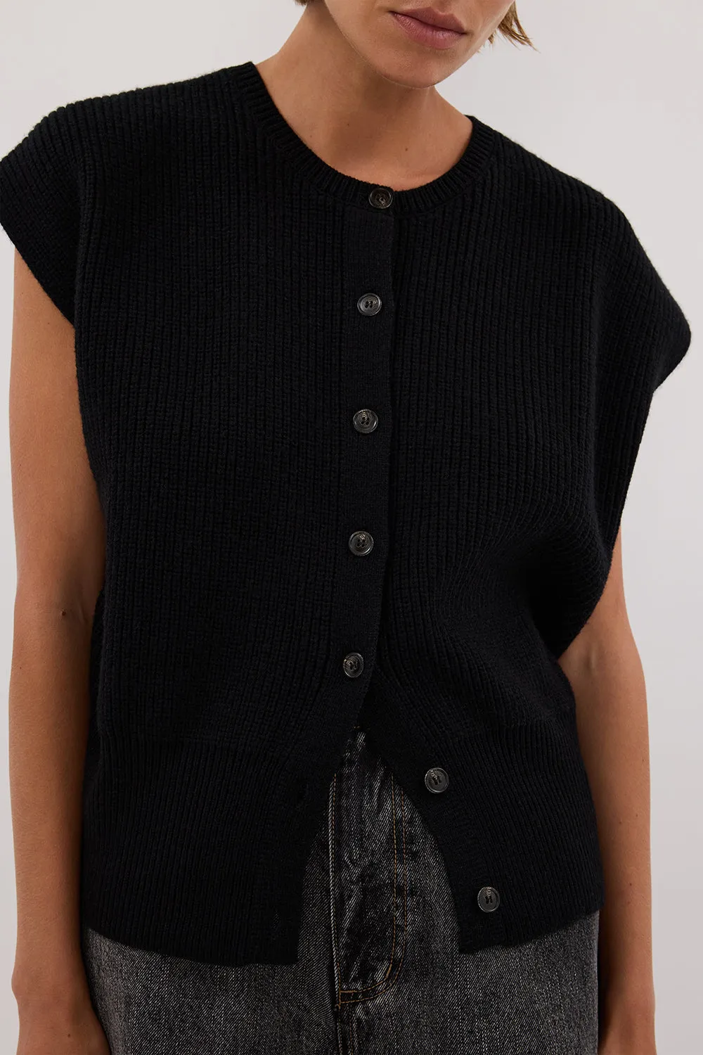 Dissh KATE BLACK KNIT VEST