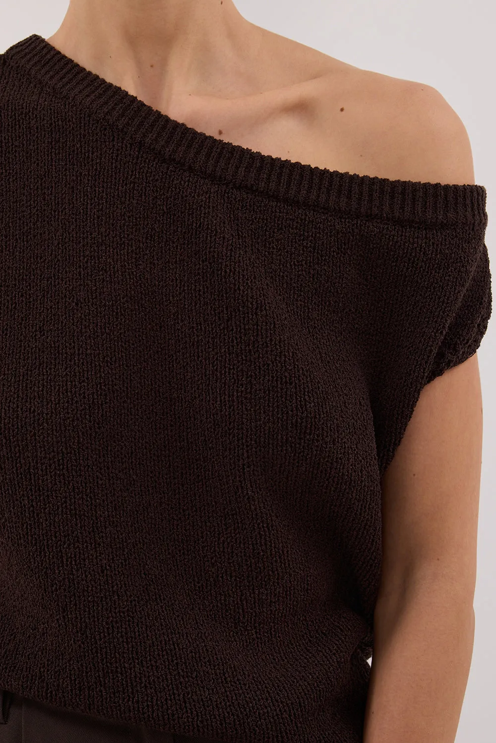 Dissh KERRY CHOC ASYM KNIT TOP