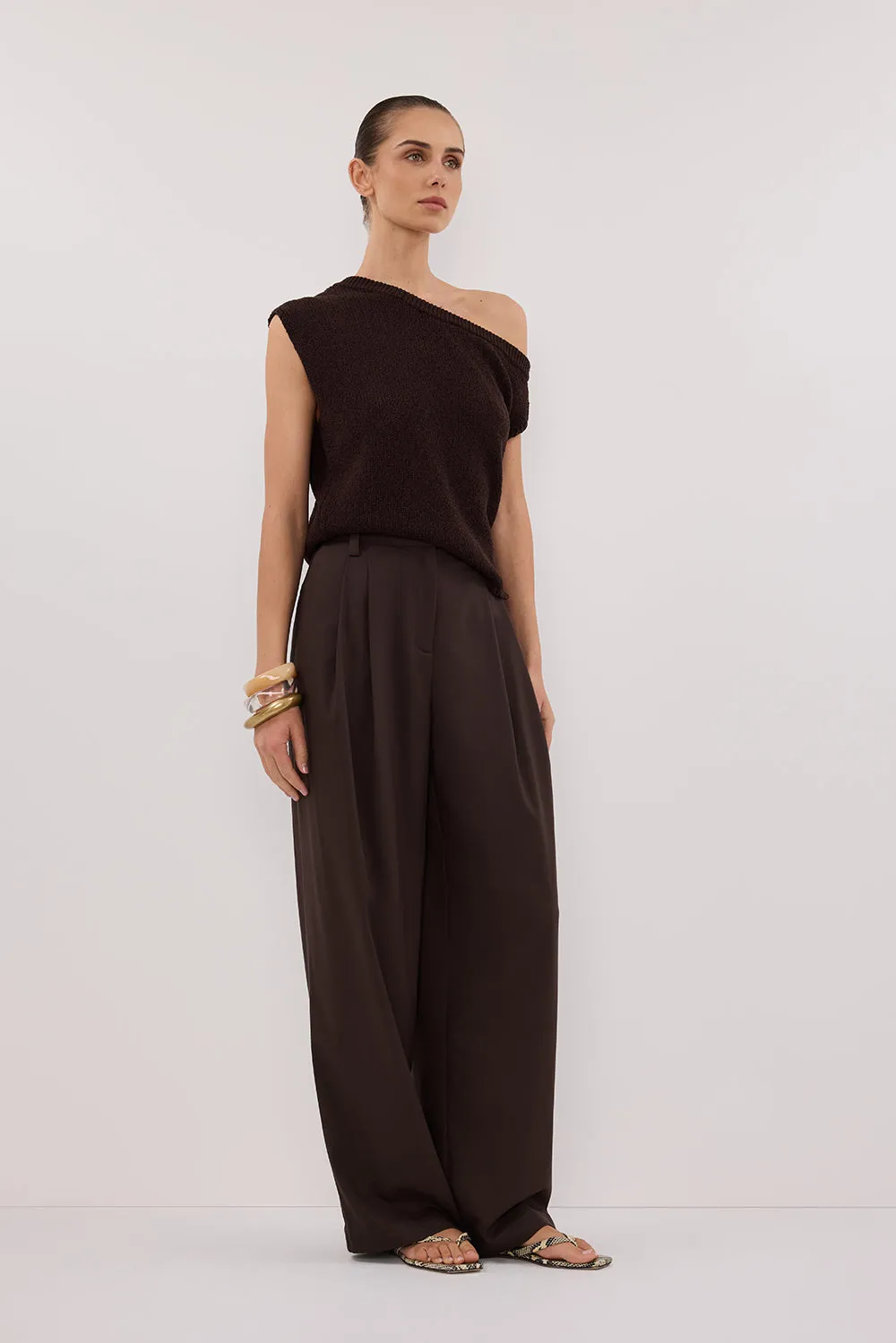 Dissh KERRY CHOC ASYM KNIT TOP