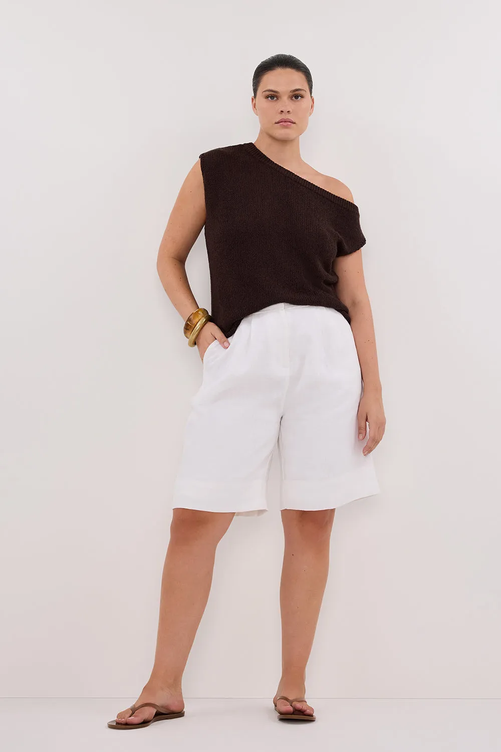 Dissh KERRY CHOC ASYM KNIT TOP