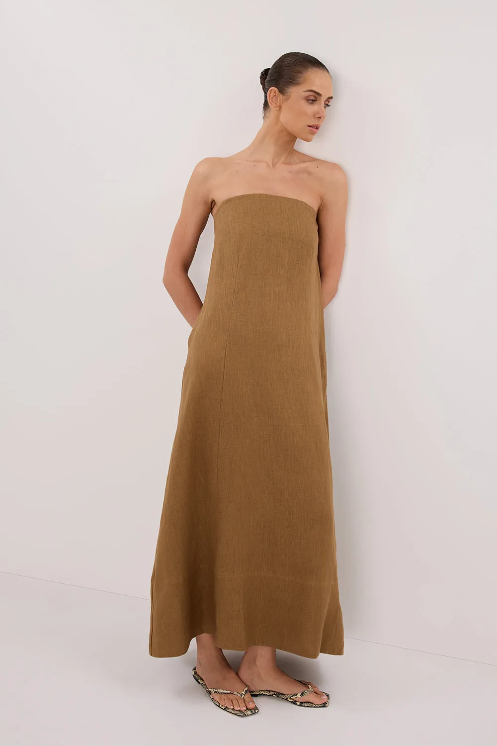 Dissh KINSLEY FERN LINEN STRAPLESS MIDI DRESS