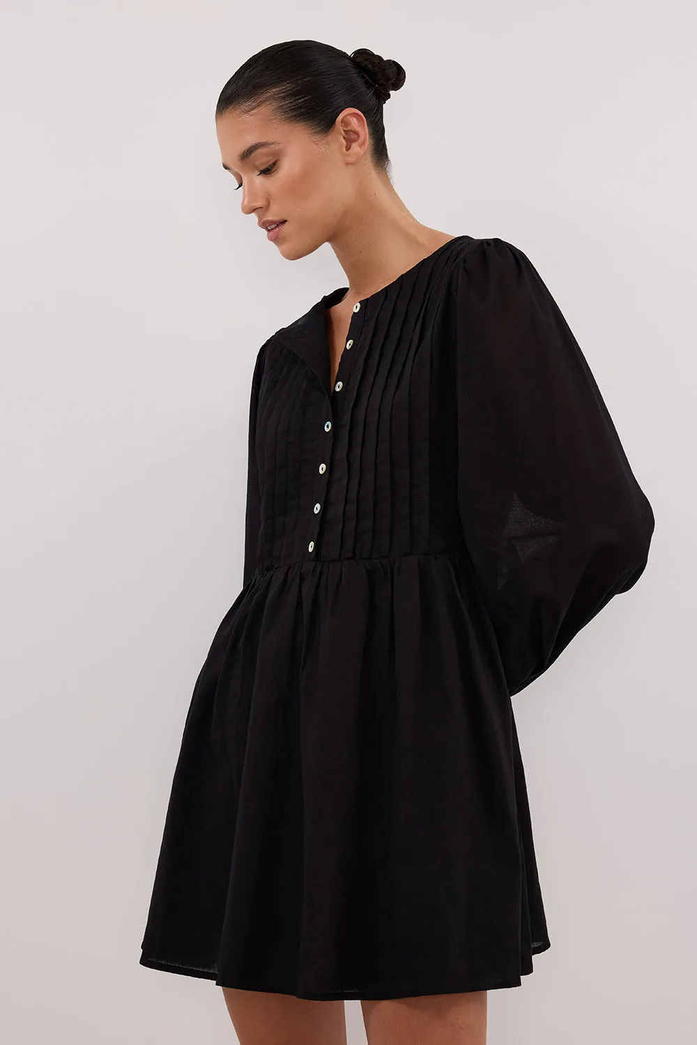 Dissh LARS BLACK BUTTON SLEEEVED LINEN MINI DRESS