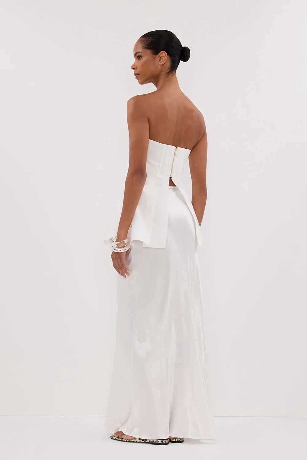 Dissh LILLY WHITE PLEATED STRAPLESS TOP