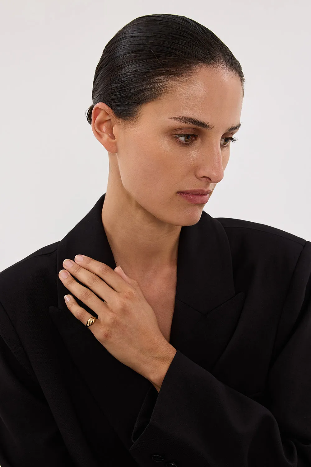 Dissh MÉGA DOME GOLD PINKY RING