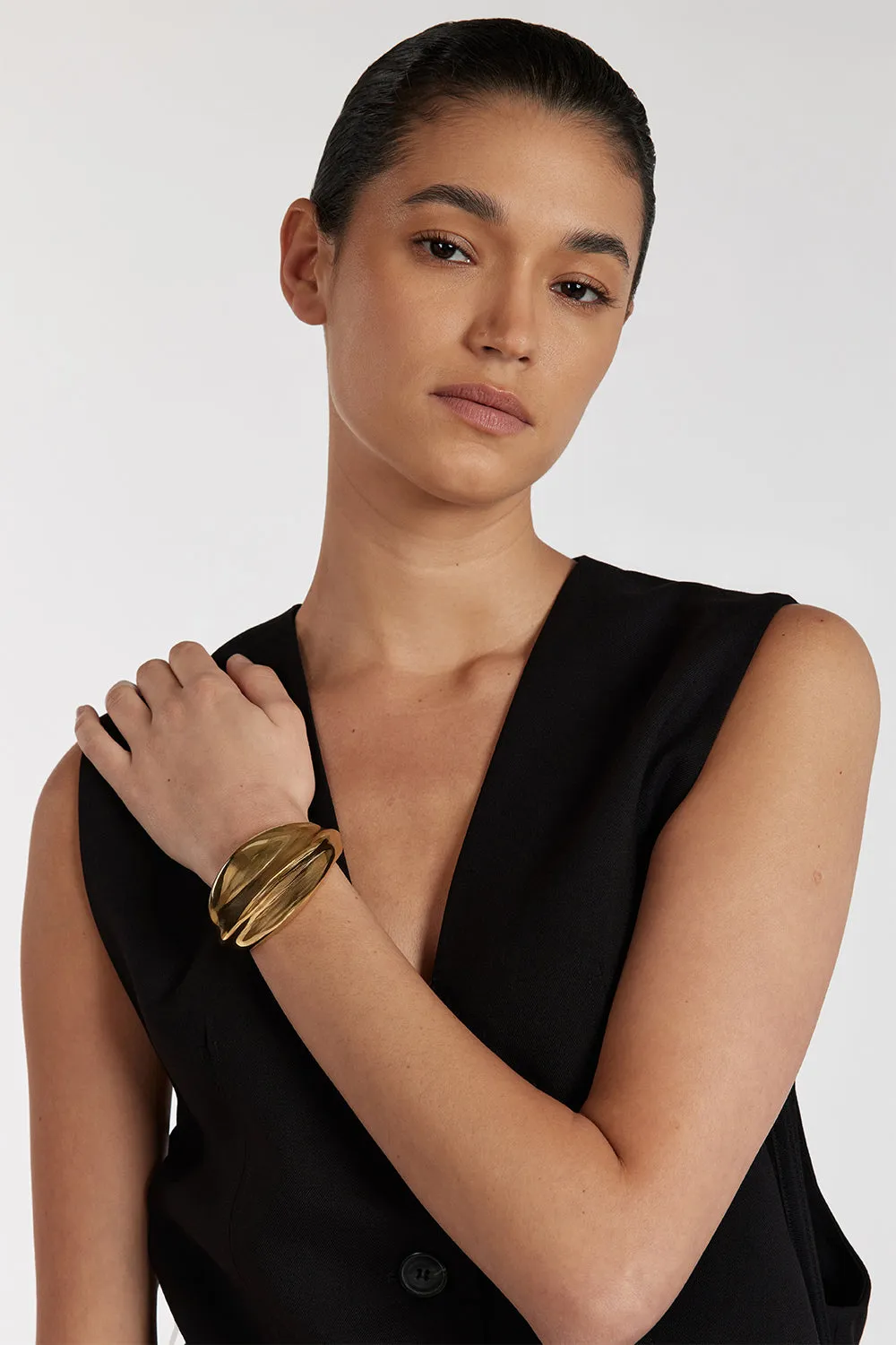 Dissh MÉGA SIMONE GOLD CUFF BRACELET