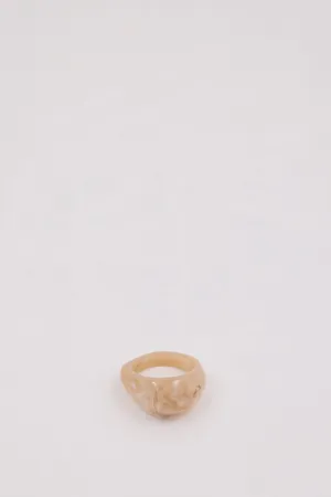 Dissh NOAH THE LABEL CREAM CHUNKY RESIN RING
