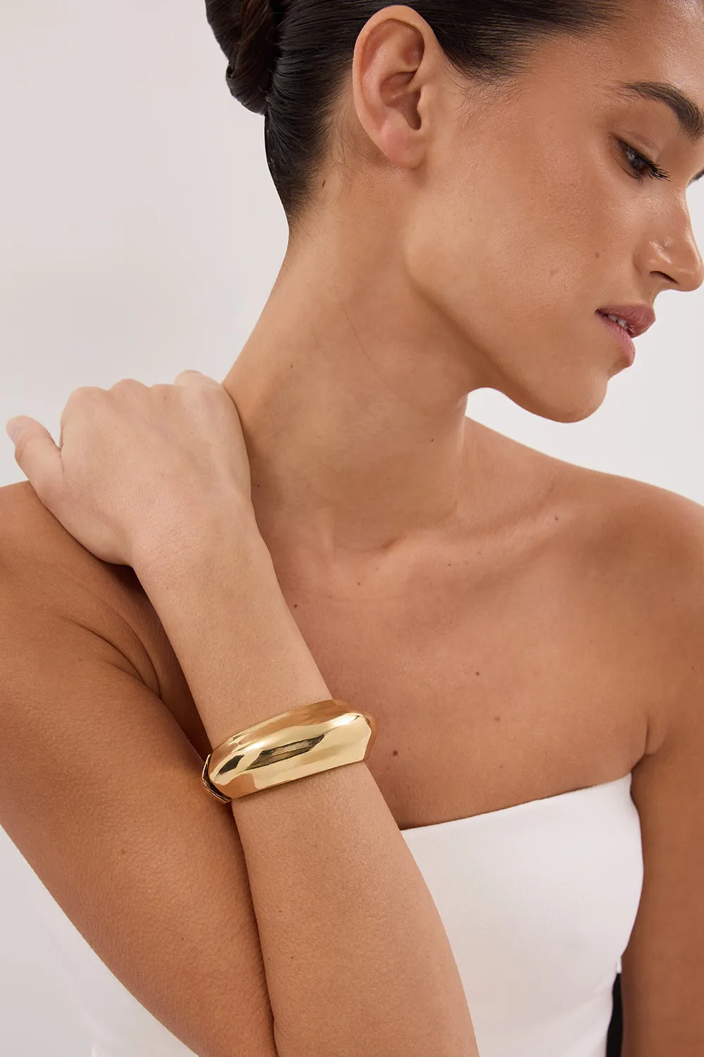 Dissh NOAH THE LABEL GOLD BIG BULB BANGLE