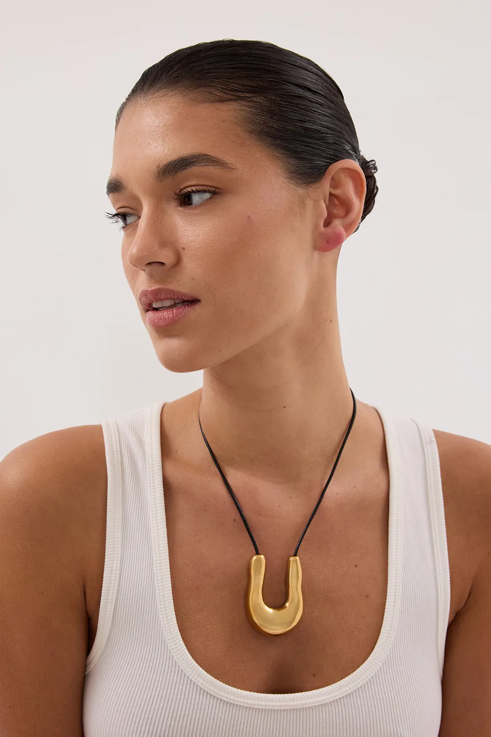 Dissh NOAH THE LABEL GOLD FLUID NECKLACE