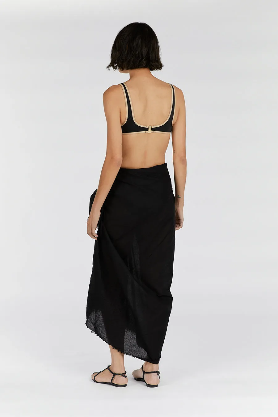 Dissh NOVA BLACK LINEN SARONG