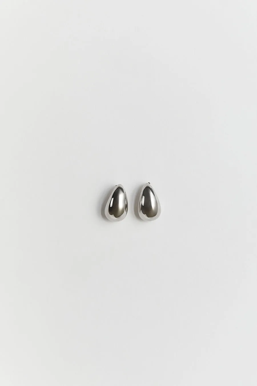 Dissh PORTER BABY BLOB SILVER EARRINGS