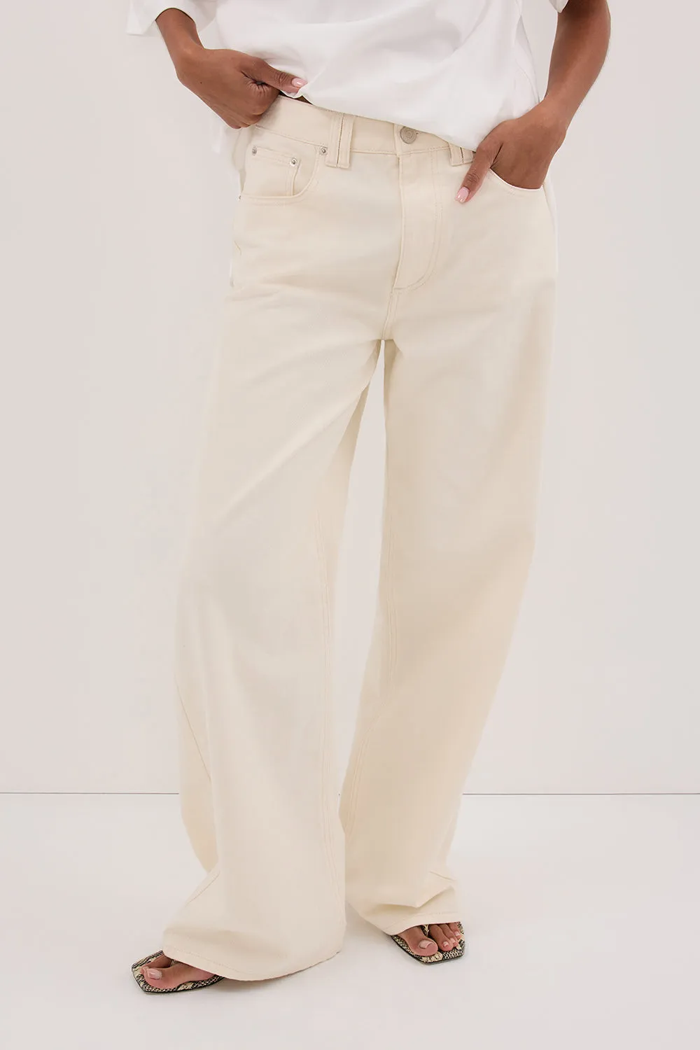 Dissh REAGAN 2.0 CREAM SLOUCHY JEAN