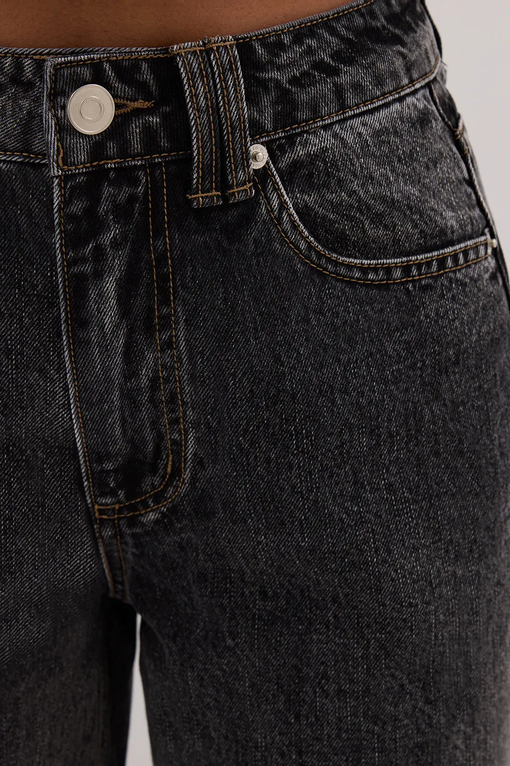Dissh REAGAN 2.0 WASHED BLACK SLOUCHY JEAN