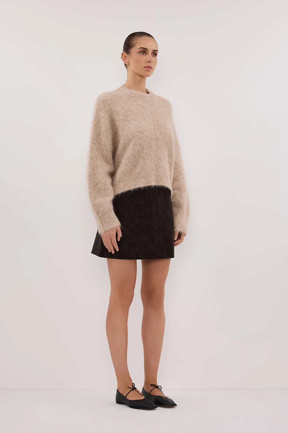 Dissh SALMA OAT TUCK SLEEVE JUMPER