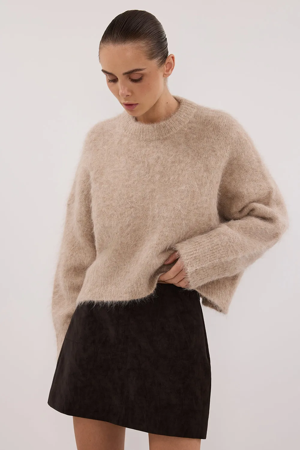 Dissh SALMA OAT TUCK SLEEVE JUMPER
