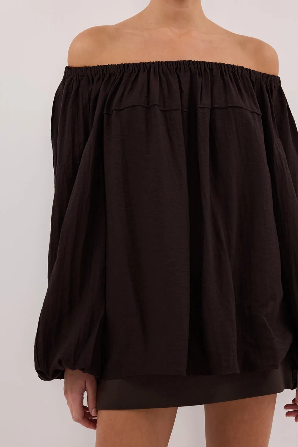 Dissh SHANIYA BITTER CHOC SLEEVED TOP
