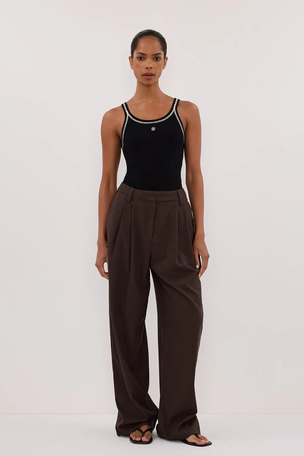 Dissh SIGNATURE BLACK CONTRAST SCOOP TANK
