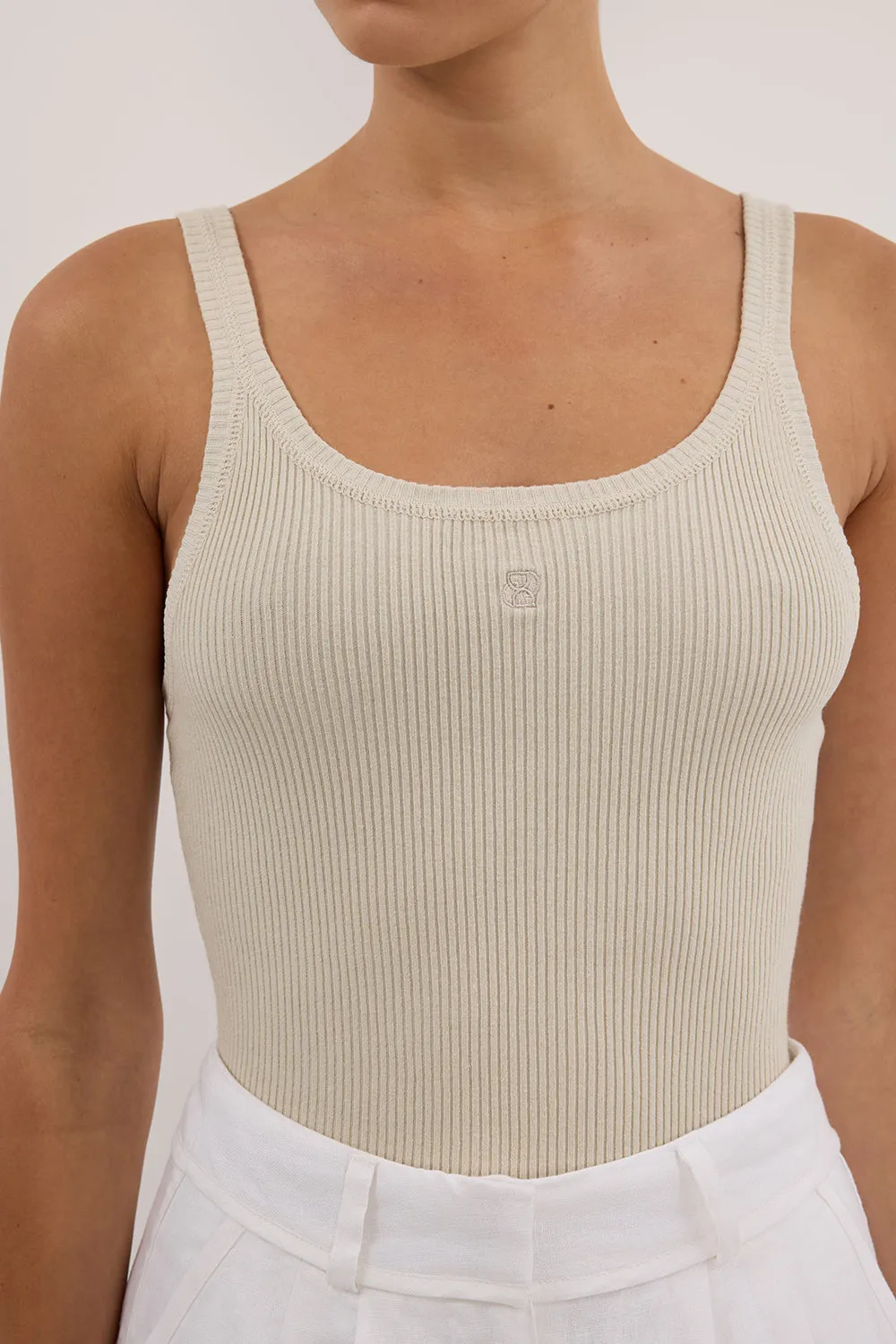 Dissh SIGNATURE BONE SCOOP TANK