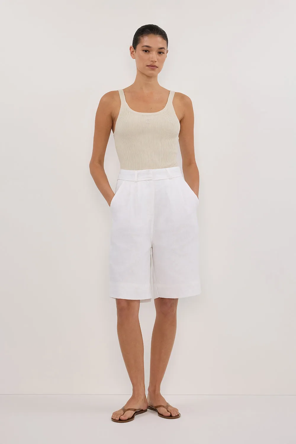 Dissh SIGNATURE BONE SCOOP TANK