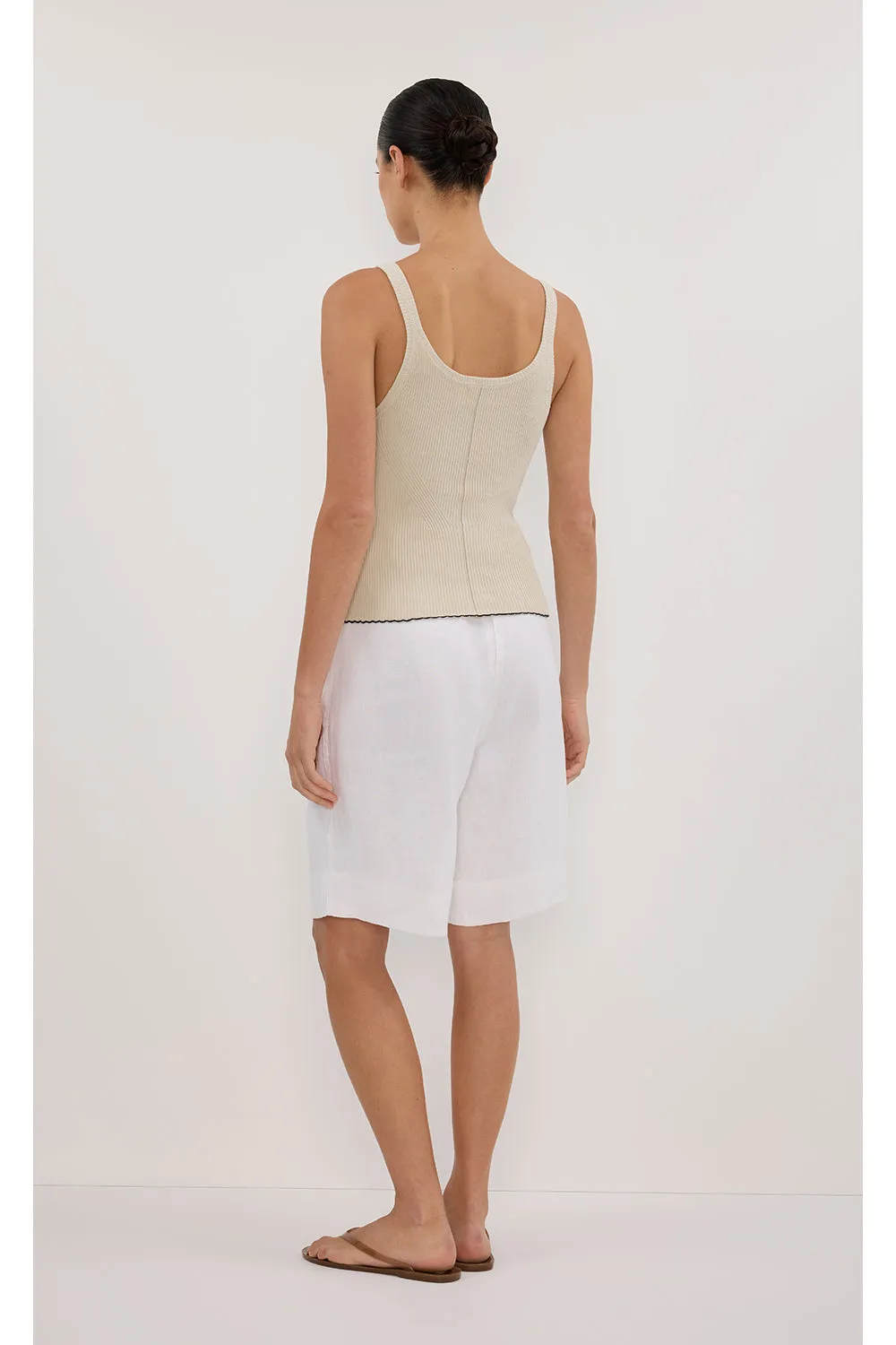 Dissh SIGNATURE BONE SCOOP TANK