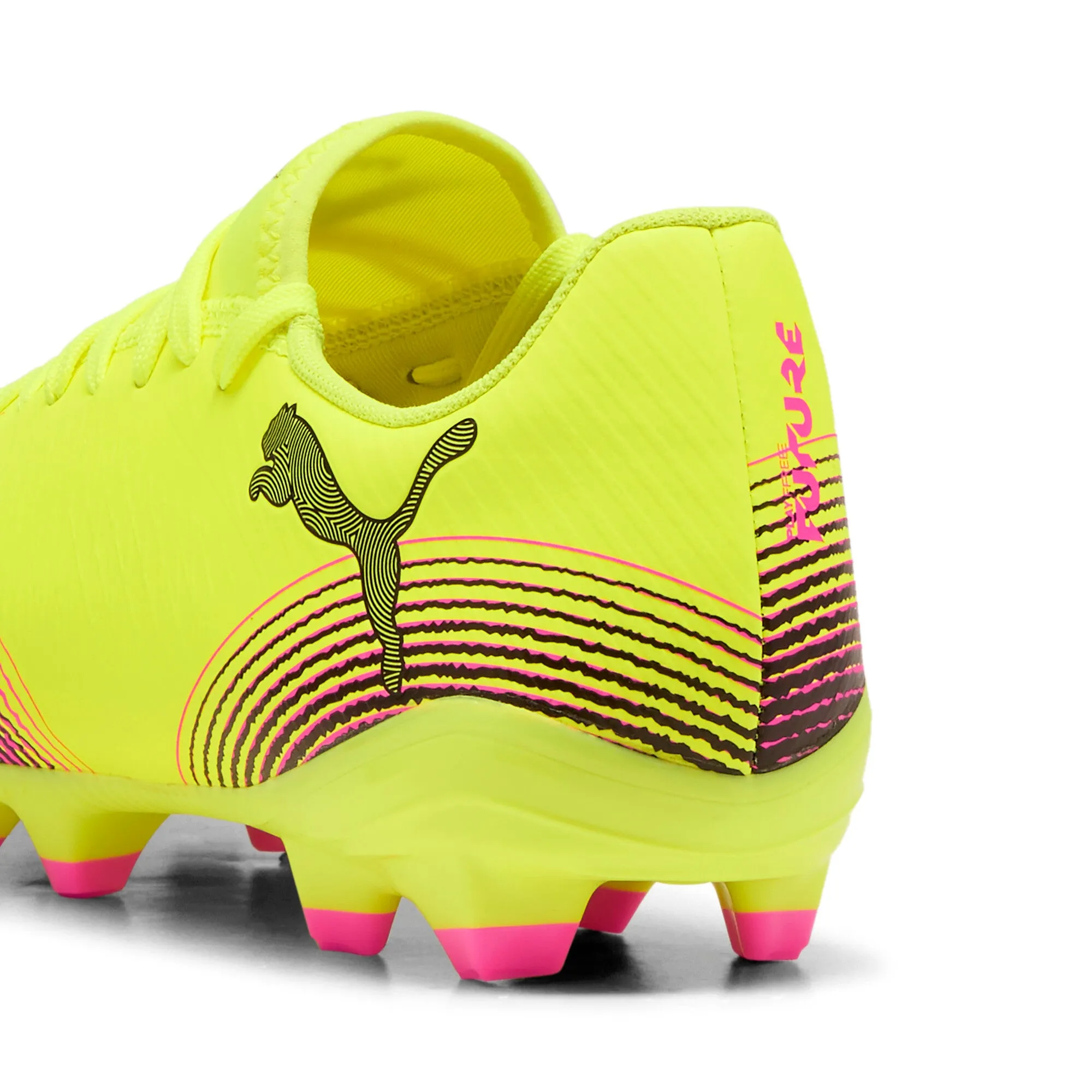 Reformation PUMA Women's FUTURE 8 PLAY FG/AG Football Boots Women